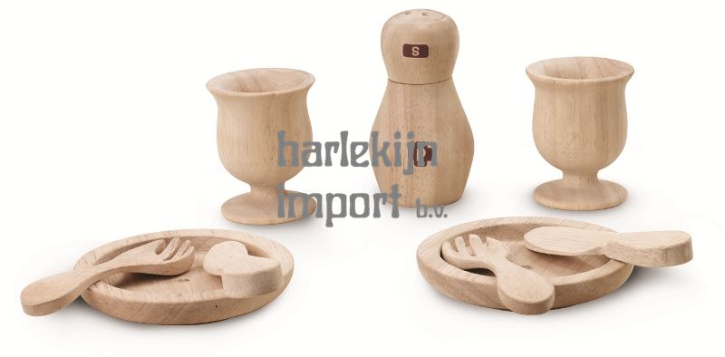 Wonderworld Dinning Set. 3+